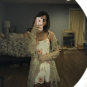 Mossimo Crotched Tan Cream White Cardigan